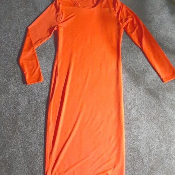 Curve- Body Me Con Dress | Various Sizes | Orange - Picture 5 of 8